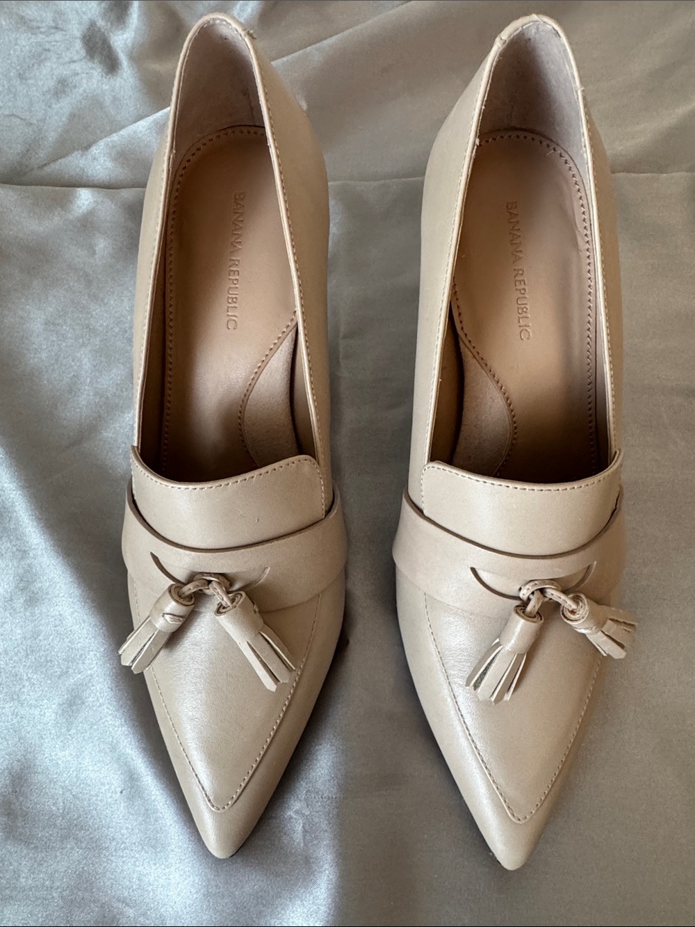 Banana Republic Neutral Beige Pointed Tassel Loafers